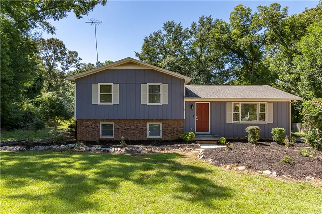 Popular Laurel Hills Su Real Estate