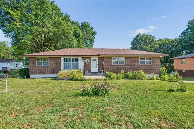 Popular Terrace Gardens Real Estate
