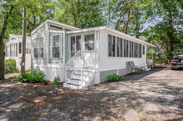 Cheap Seabrook Real Estate