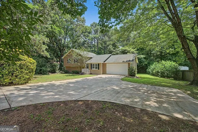 Popular PLANTATION POINTE Real Estate