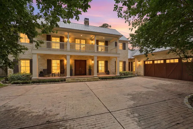 Expensive Champions North Real Estate