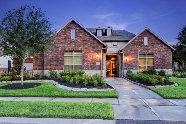 Popular Lakes Of Bella Terra Sec 9 Real Estate