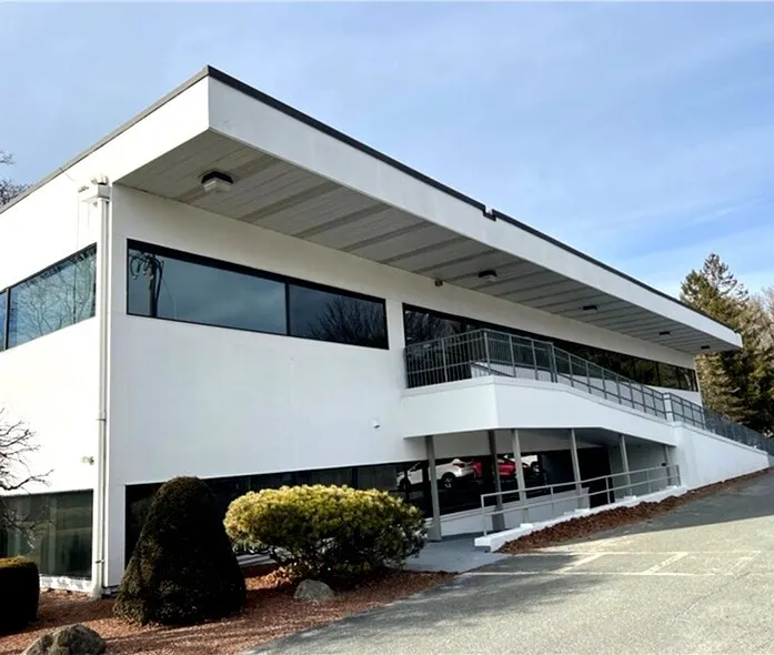 397 E Central St,Unit Franklin, Franklin, MA 02038