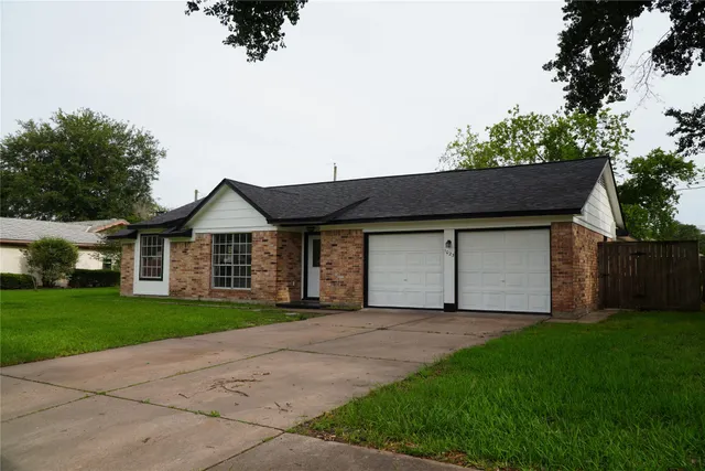 Popular Hidden Valley Real Estate