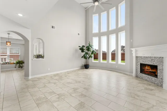 Expensive Stone Crk Ranch Sec 8 Real Estate