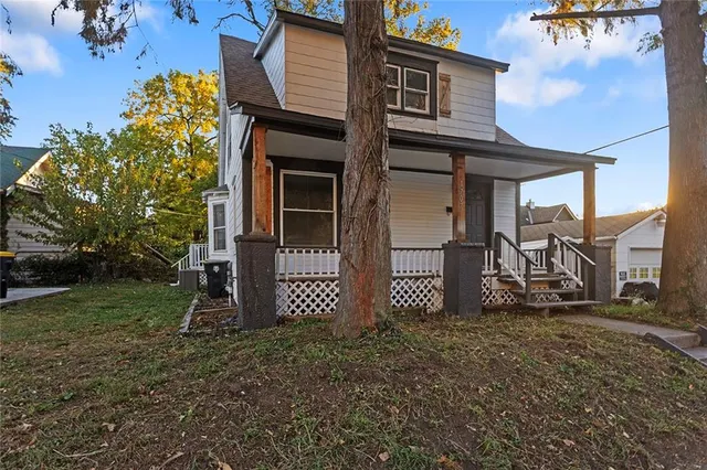 Popular Genessee Ridge Real Estate
