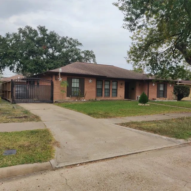 Popular Meadowbrook Fwy Sec 03 Real Estate
