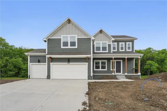 Popular Retreat at Chapman Farms Real Estate