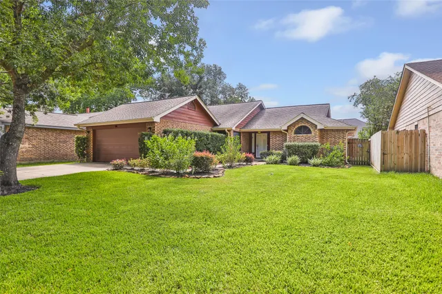 Popular Atascocita Forest Real Estate