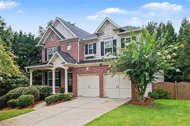 Popular Maristone Real Estate