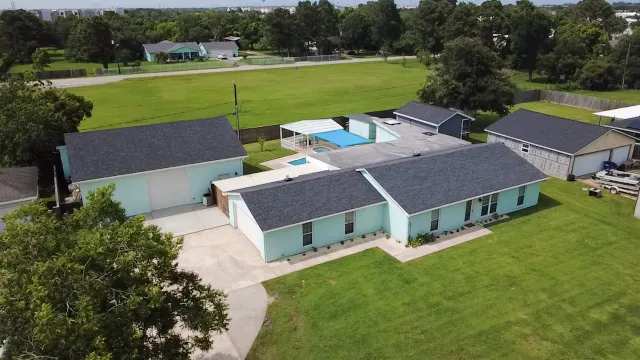 Popular South Kemah Real Estate