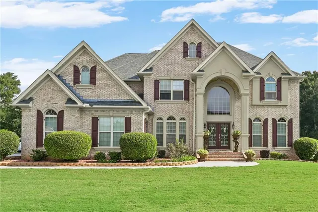 Popular Greyfield Real Estate