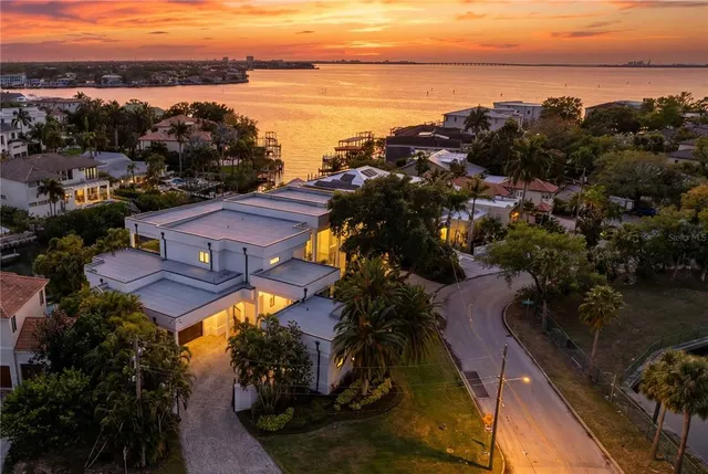 Popular BAYSHORE ESTATES 4 Real Estate