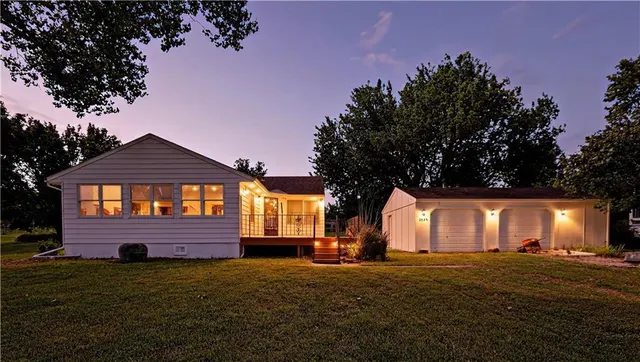 Popular Vassar Real Estate