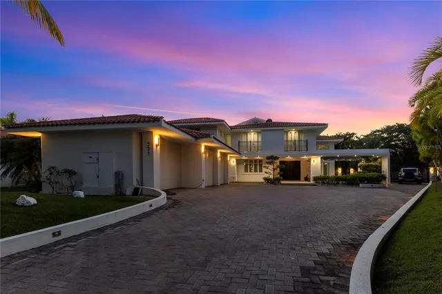 Popular URB. DORADO BEACH EAST Real Estate