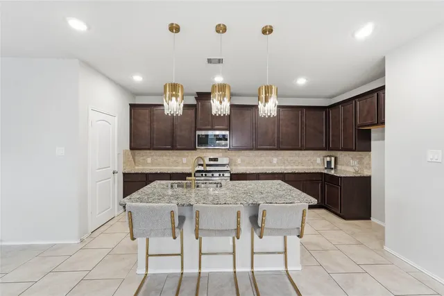 Expensive Ventana Lakes Sec 9 Real Estate