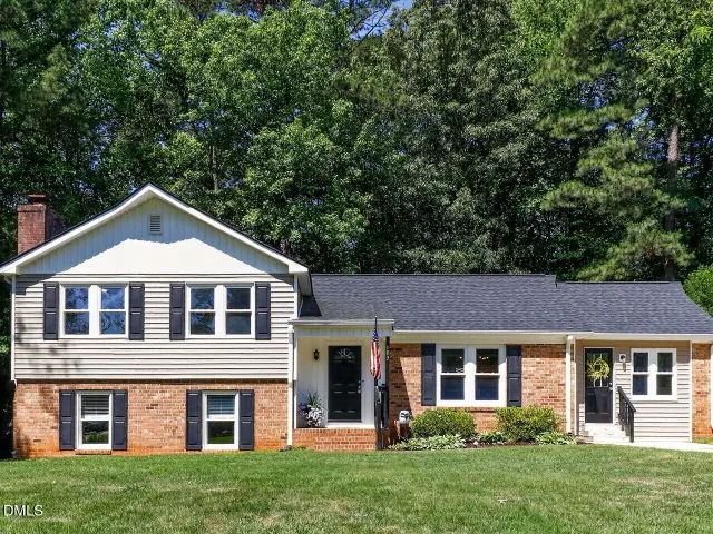 Popular Heather Hills Real Estate