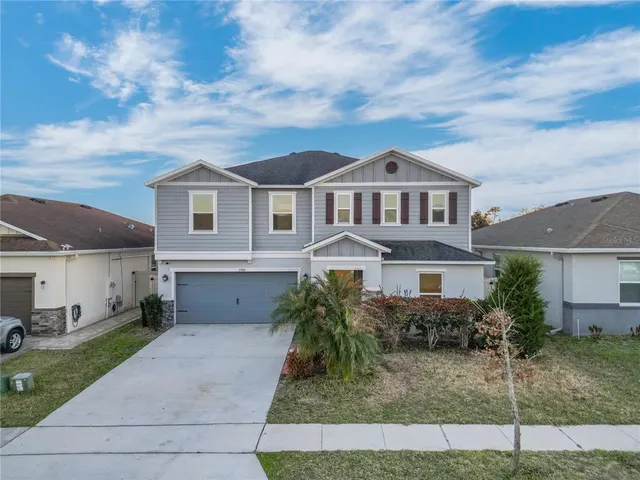 Popular CREEKSTONE PH 2 Real Estate