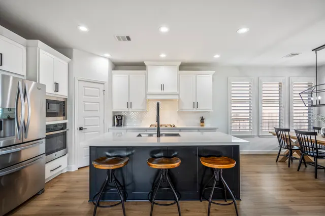 Popular Woodforest Sec 79 Real Estate