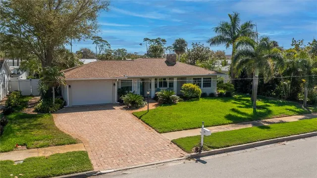 Popular SOUTH VENEZIA PARK SEC OF VENICE Real Estate