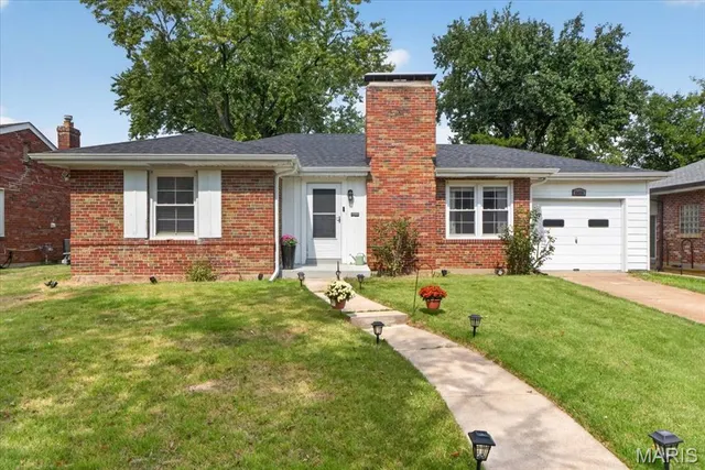Popular Chadsworth Add Real Estate