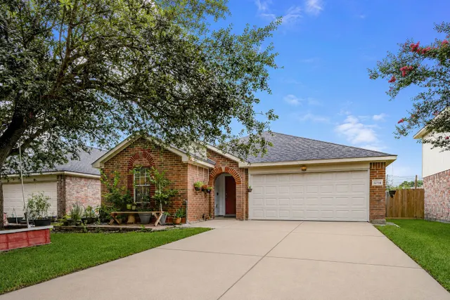 Popular Forestwood Amd Sec 03 Real Estate