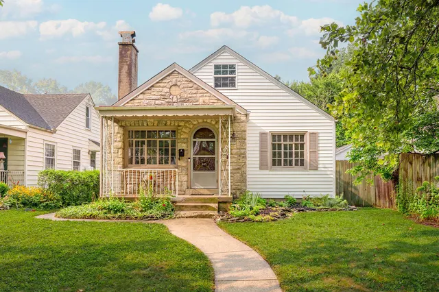 Popular South Bexley Real Estate