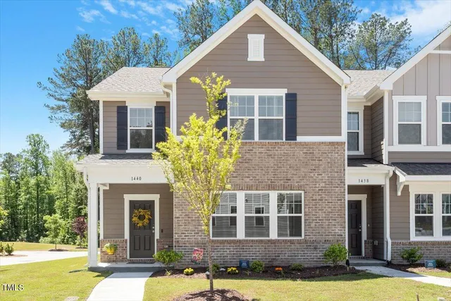 Popular Tyler Gardens at Tryon Real Estate