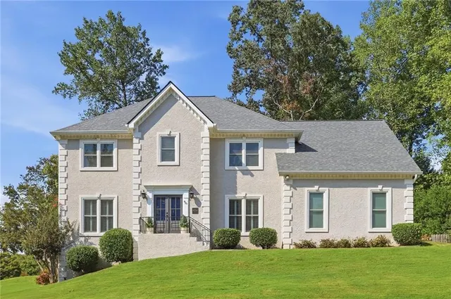 Popular Cambridge Forest Real Estate