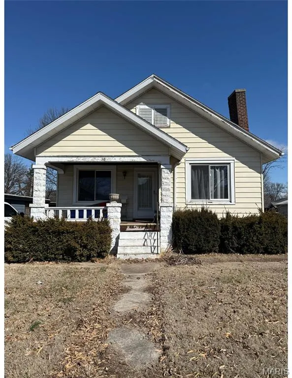 Popular Washington Place Real Estate