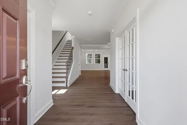 Popular Retreat at Robertson Real Estate