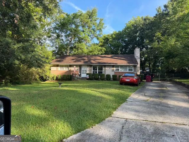Popular Forest Lake Real Estate