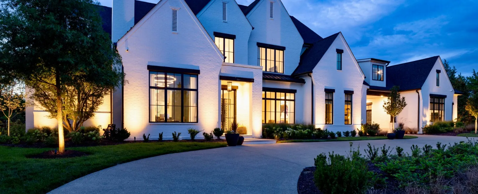Experience Exceptional Real Estate logo