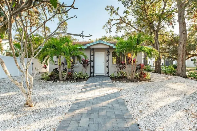 Popular BAYVIEW Real Estate