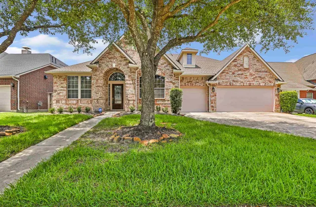 Popular Harris County Real Estate