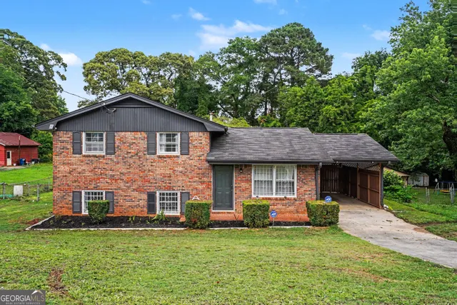 Popular Lake Harbin Real Estate