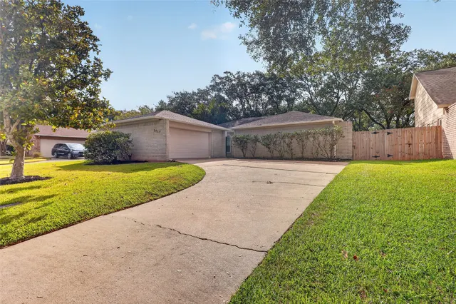 Cheap Colony Bend Sec 1 Real Estate
