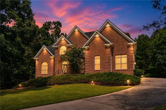 Popular Laurels Real Estate