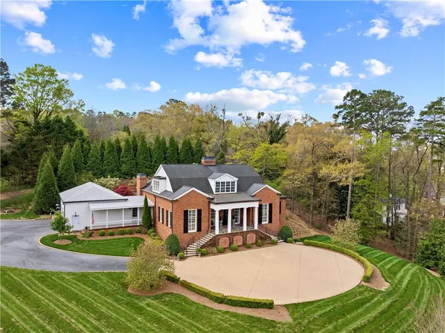 Expensive Calhoun Real Estate
