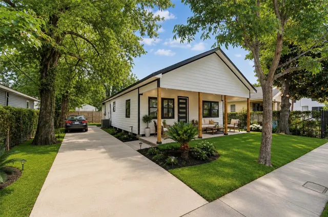 Popular Edmundson Sec 04 Real Estate