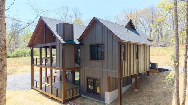 Popular Mineral Bluff Real Estate