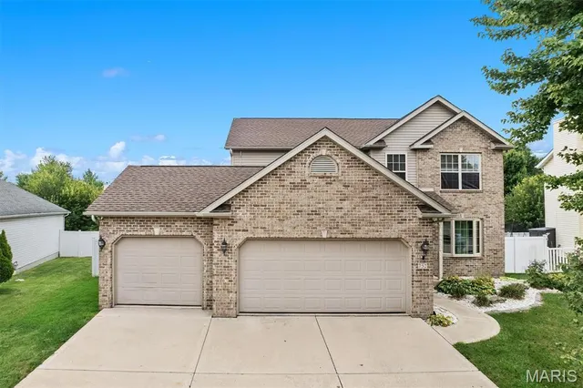 Popular Savannah Hills Real Estate