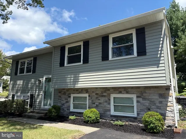 Popular Severna Park Real Estate