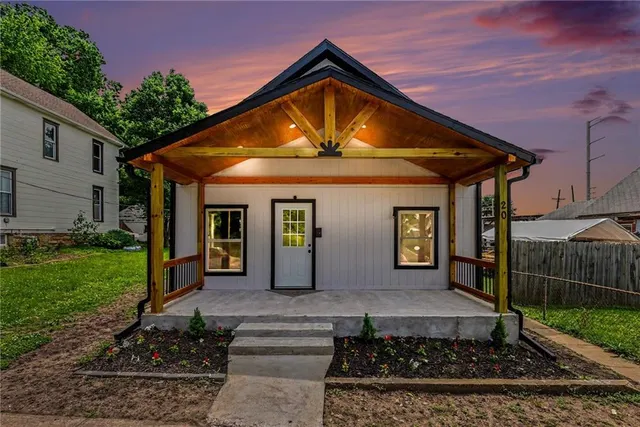 Popular Martys Real Estate