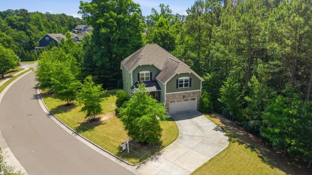 Popular Lily Orchard Real Estate