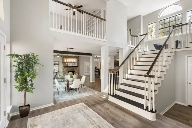 Expensive Briar Wood Real Estate