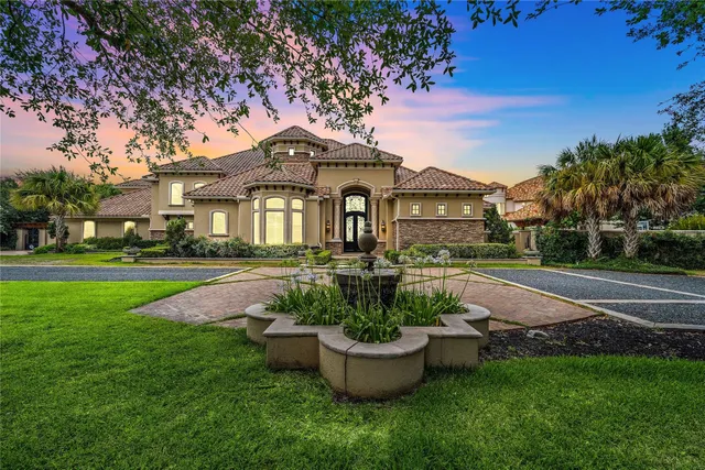 Popular The Retreat At Sovereign Shores Real Estate