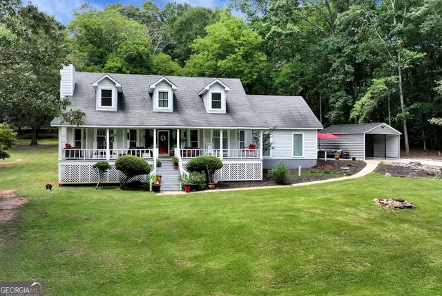 Popular Greenleaf Interior Real Estate