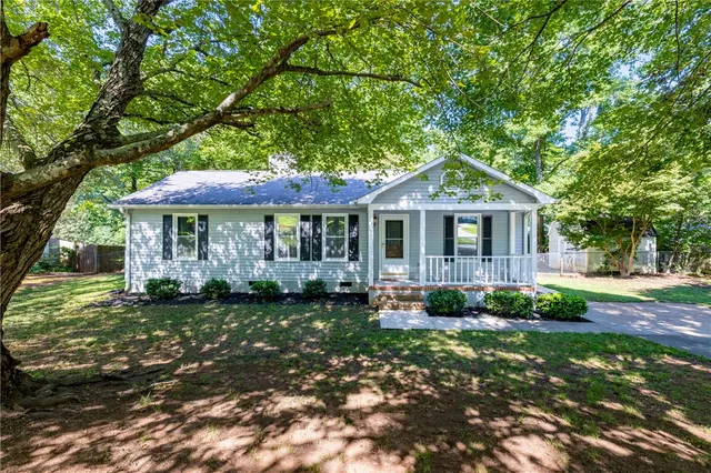 Popular Chesterfield Estates Real Estate