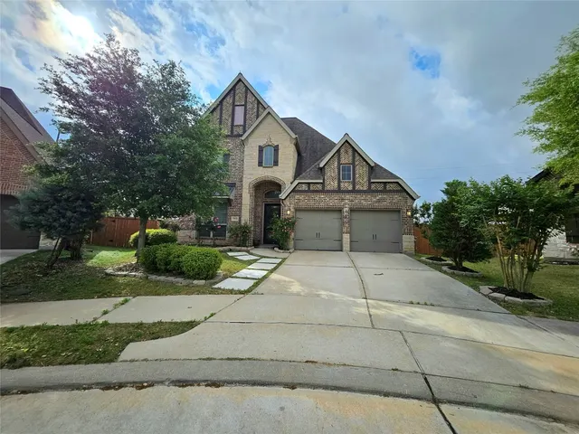 Popular Aliana Sec 57 Real Estate